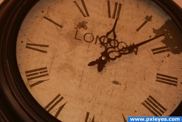 LONDON CLOCK